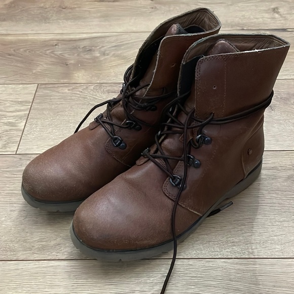 The North Face Shoes | The North Face Ballard Lace II Brown Boots | Color: Brown | Size: 7.5 | Bluelite79's Closet